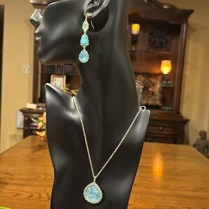 KENDRA SCOTT KENZIE LONG NECKLACE AND EARRINGS SET
